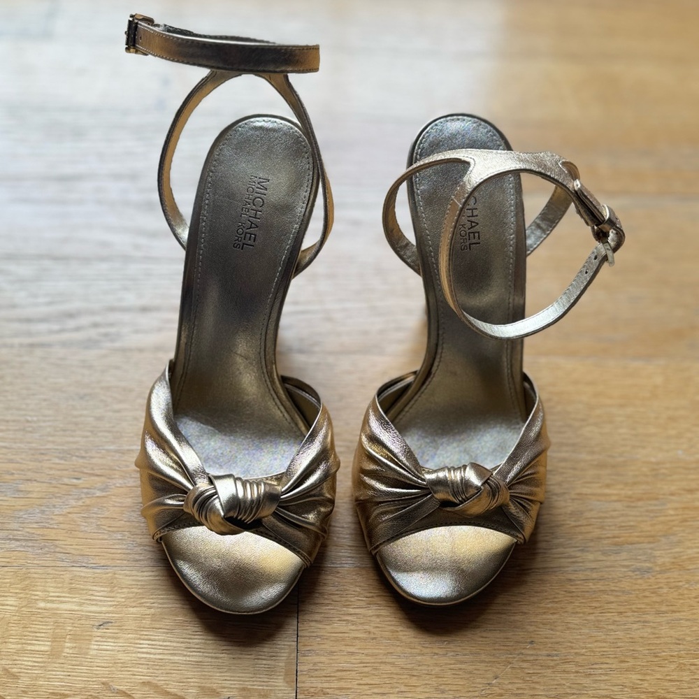 Michael Kors Gold knotted Women's Sandals